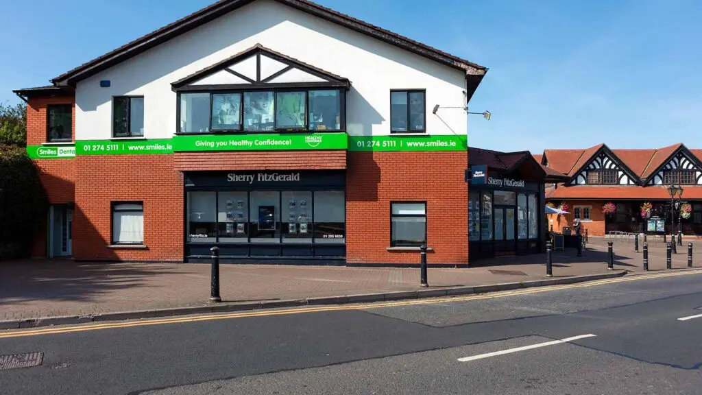 Smiles Dental Bray front.