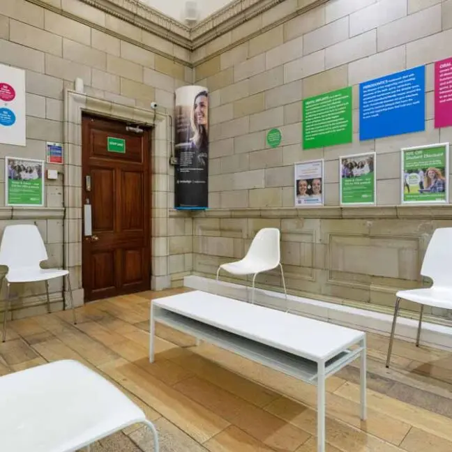 Smiles Dental Dublin 1 O'Connell Street clinic front waiting room.2