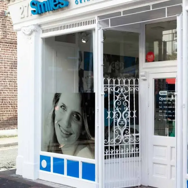 Smiles Dental Dublin 2 South Anne Street Orthodontics front.6