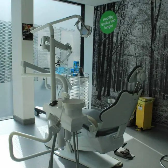 Smiles Dental Grand Canal Square clinic 2.7