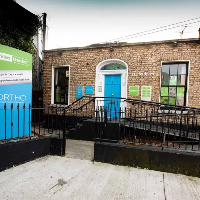 Smiles Dental Dublin Ballsbridge Bath Avenue, front 1.5