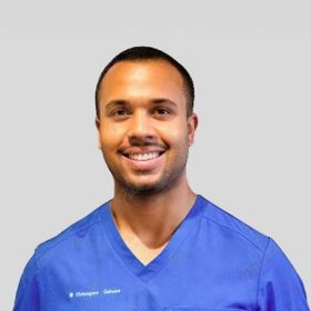 Dr Leonardo Collazo, Smiles Dental.