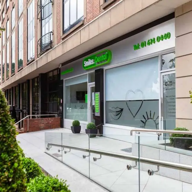 Smiles Dental Dublin 4 Ballsbridge Waterloo road front.0