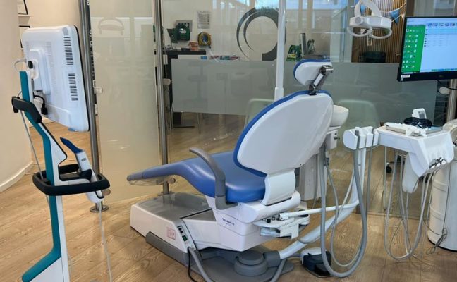 Smiles Dental Dundalk, Surgery Tech.