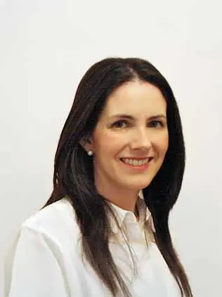 Dr Jacqueline Harnett.